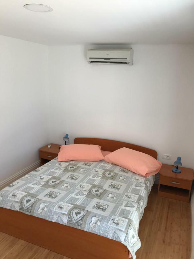 Apartment Mila Срима Екстер'єр фото